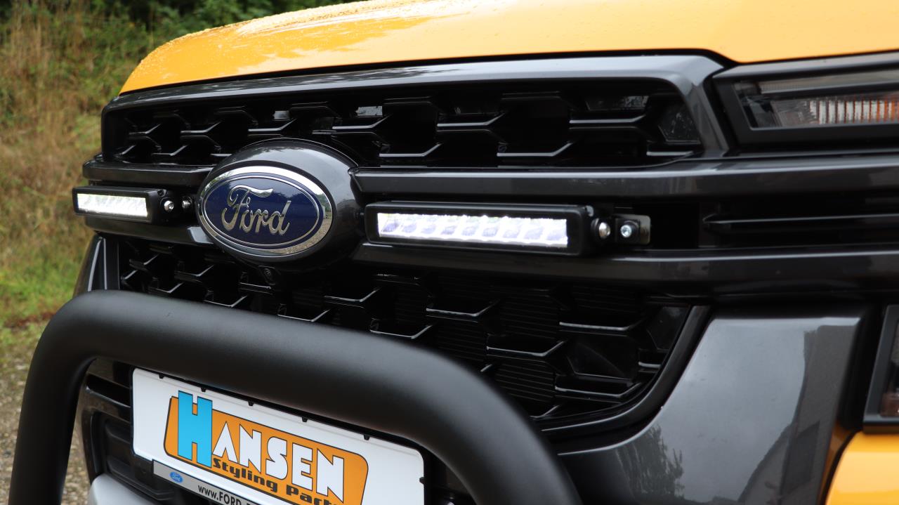 Euralight Kühlergrill-Kit passend für Ford Ranger (2023-) inkl. 2x LED-Fernscheinwerfer 10" Black Penta