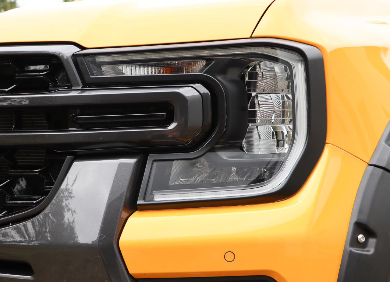 Headlight cover front (2 pieces) ABS plastic fits Ford Ranger (2023-) Limited & Wildtrak